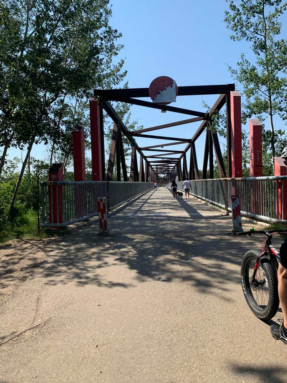 Laurier Park Bridge